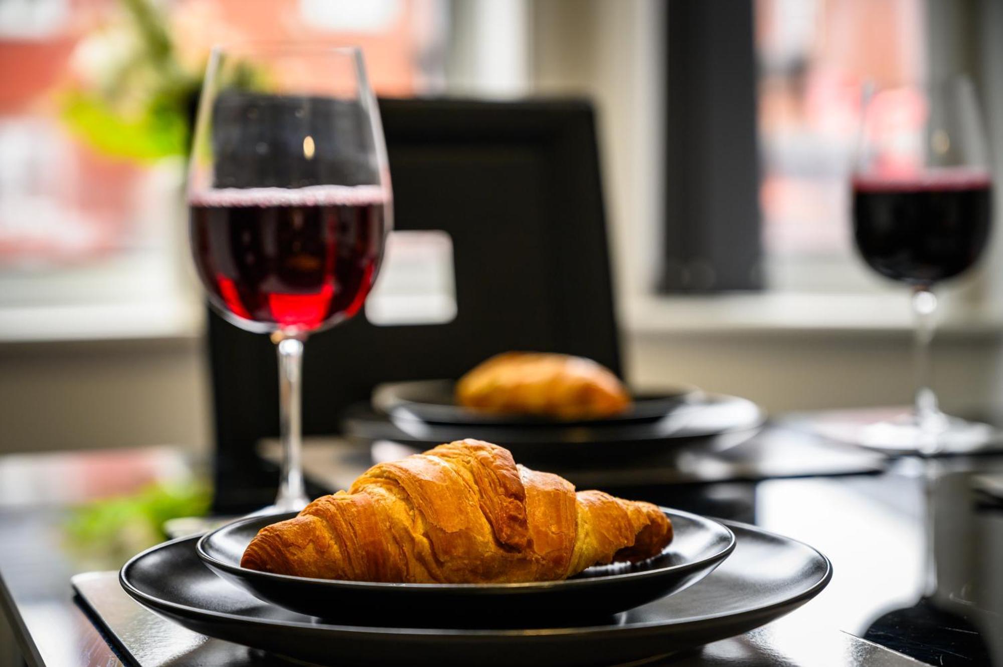Manchester Serviced Accommodation Northernnightzzz - The Park Екстер'єр фото