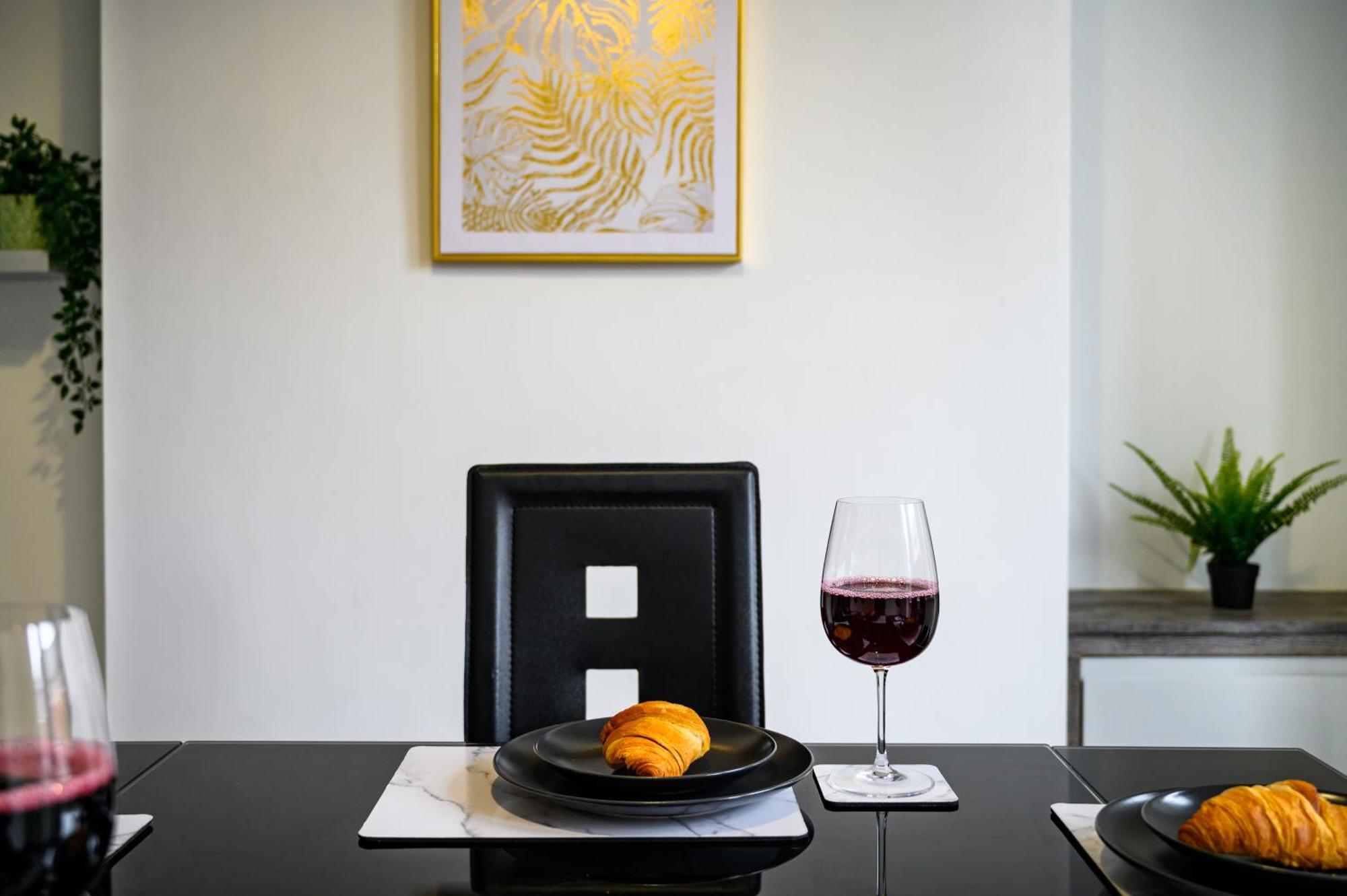 Manchester Serviced Accommodation Northernnightzzz - The Park Екстер'єр фото